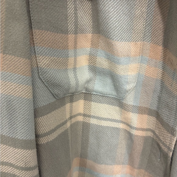 American Eagle Flannel Shacket/Jacket - Picture 10 of 13